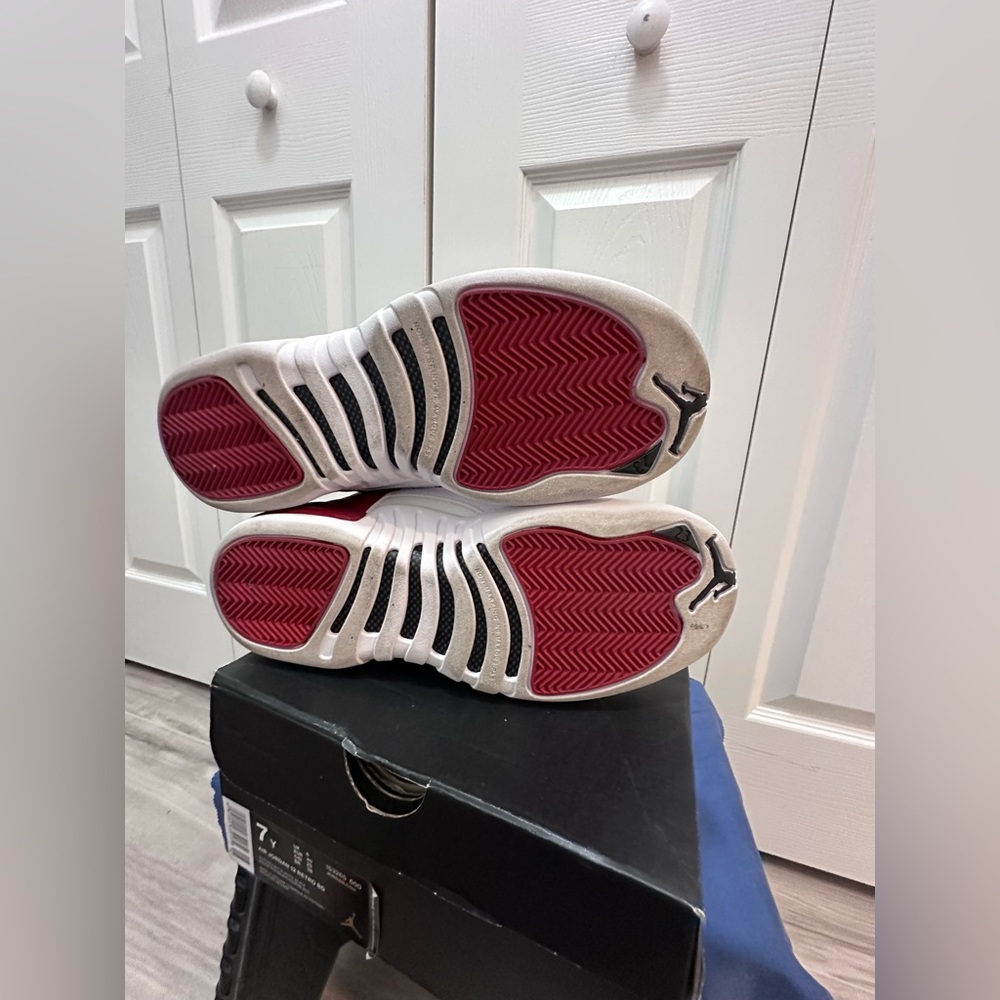 Air Jordan retro 12 “Gym Red” - Picture 6 of 8